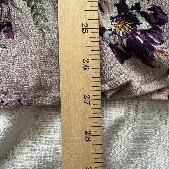 Torrid Floral Bell Sleeve Blouse Size 1 Lavender & Purple Babydoll Peasant Boho - Picture 8 of 8